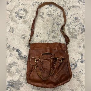 Lucky brand purse! Perfect for travel. Used for one trip!